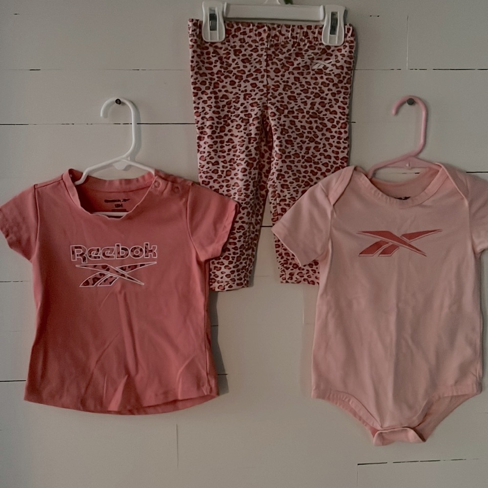 Girls 18 month , 3 piece Reebok set. Pants ,tshirt ,onsie